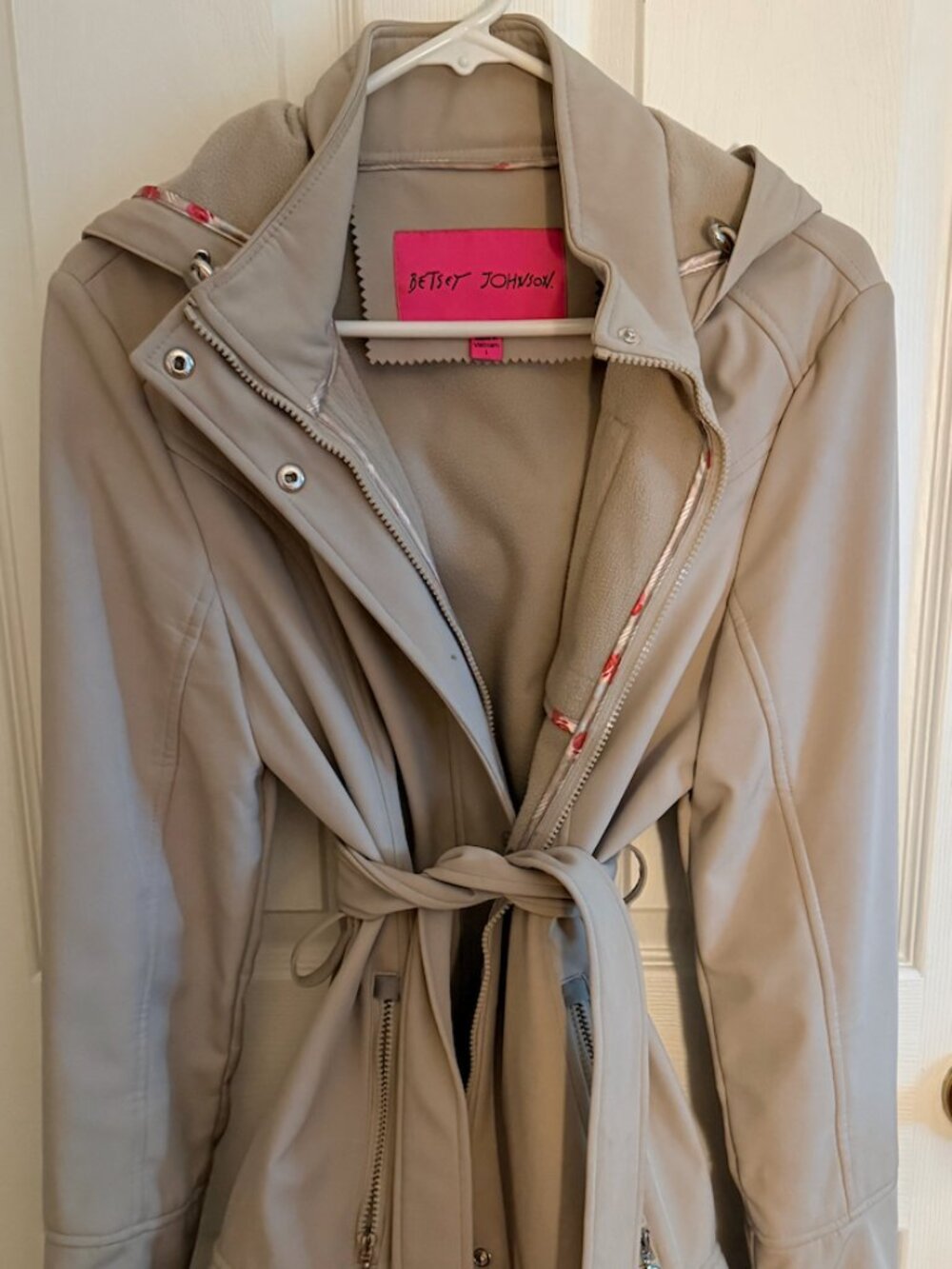 Betsey Johnson Softshell Hooded Trench Coat Belted Thumbhole Cuffs Warm Large